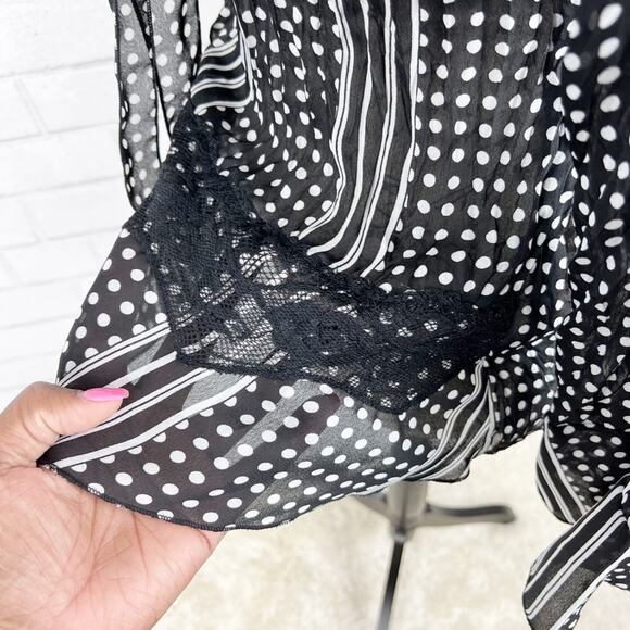 Robbie Bee Stylish Sheer Polka Dot Blouse Size Medium - Picture 5 of 9